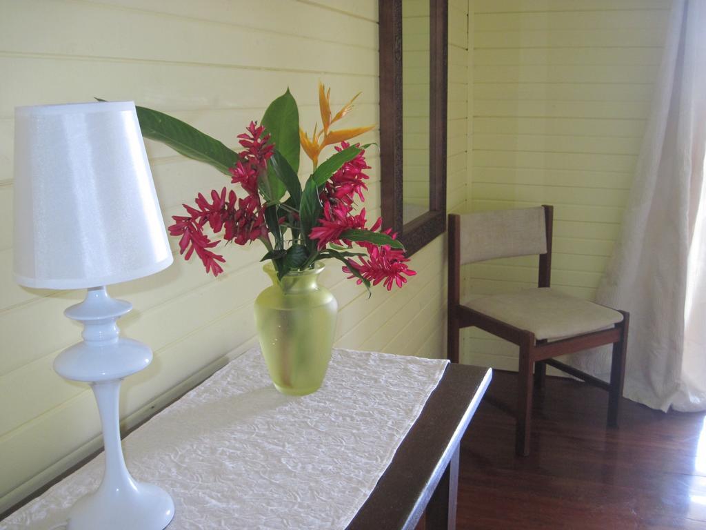 Sand Dollar Beach Bed & Breakfast 博卡斯德尔托罗 外观 照片